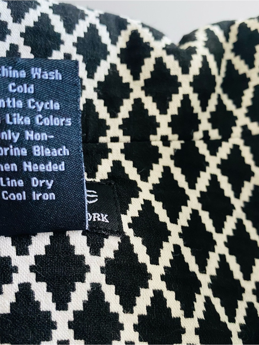 Attyre New York 3/4 Sleeve Black & White Diamond-Pattern Zip Front Jacket - Picture 8 of 8